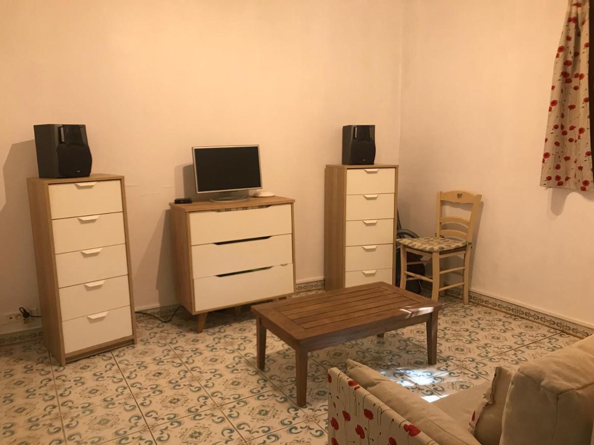 Studio Mitoyen / 2 Personnes Hyères Exterior foto